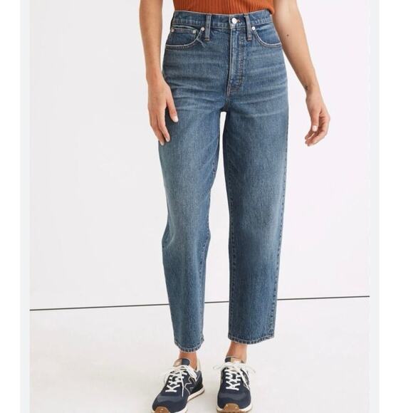 Madewell Denim - Madewell med wash balloon style jeans size 29